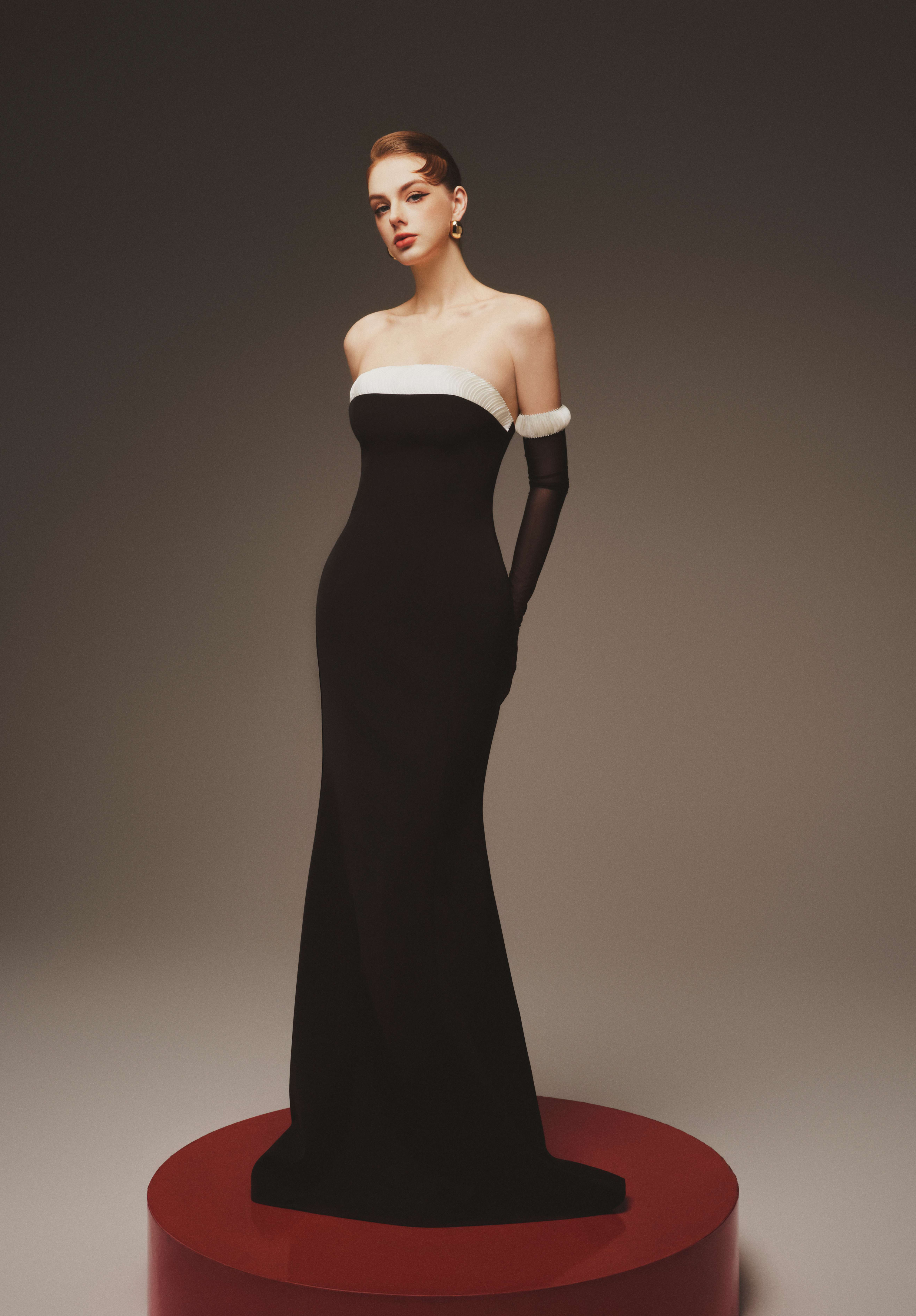 Strapless Contrast Trim Maxi Gown