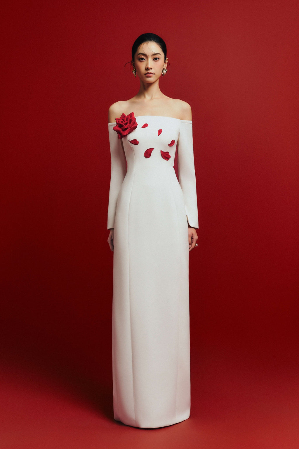 Deep Roses Sheath Flower Applique Twill Floor Length Dress