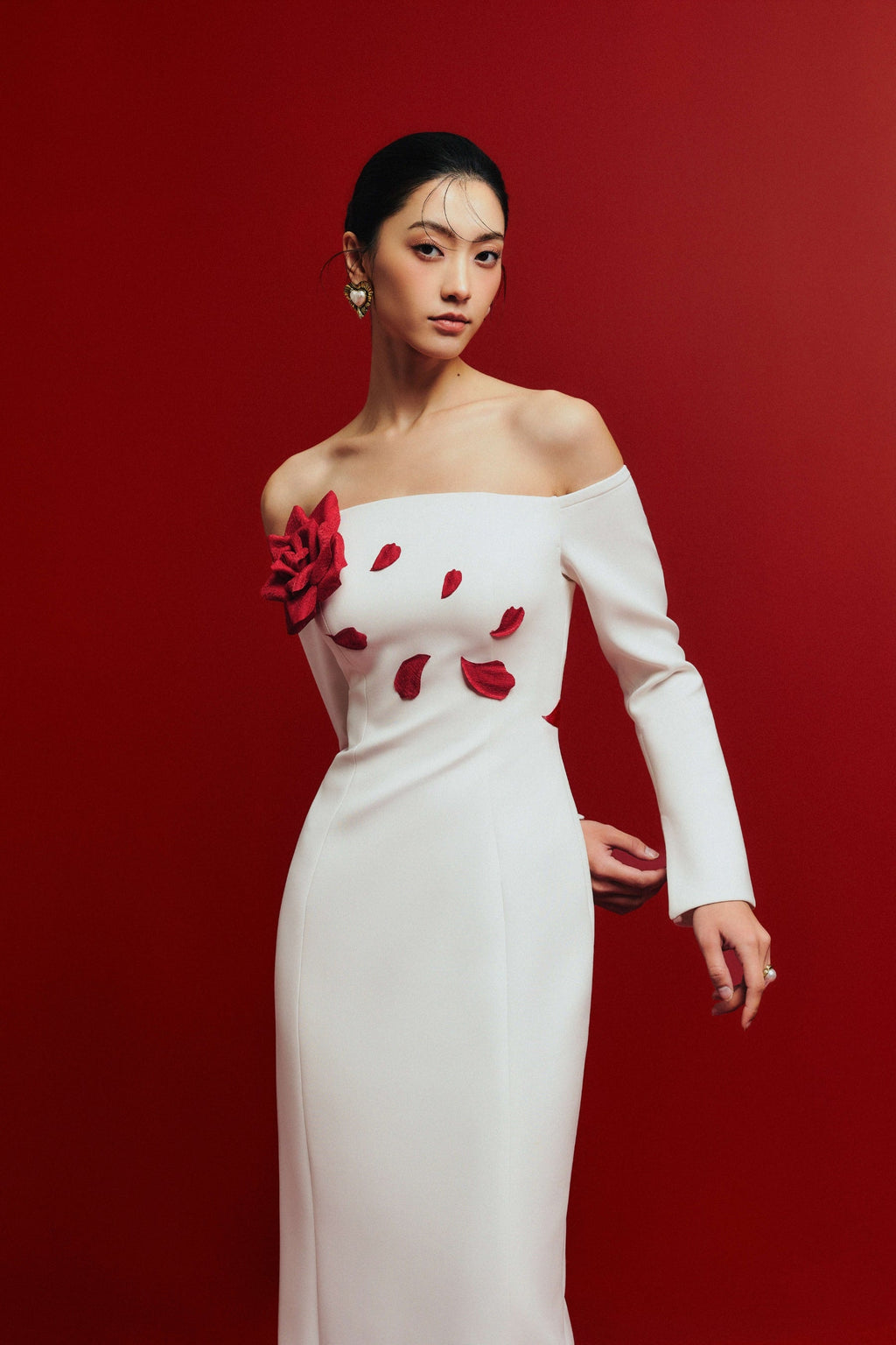 Deep Roses Sheath Flower Applique Twill Floor Length Dress
