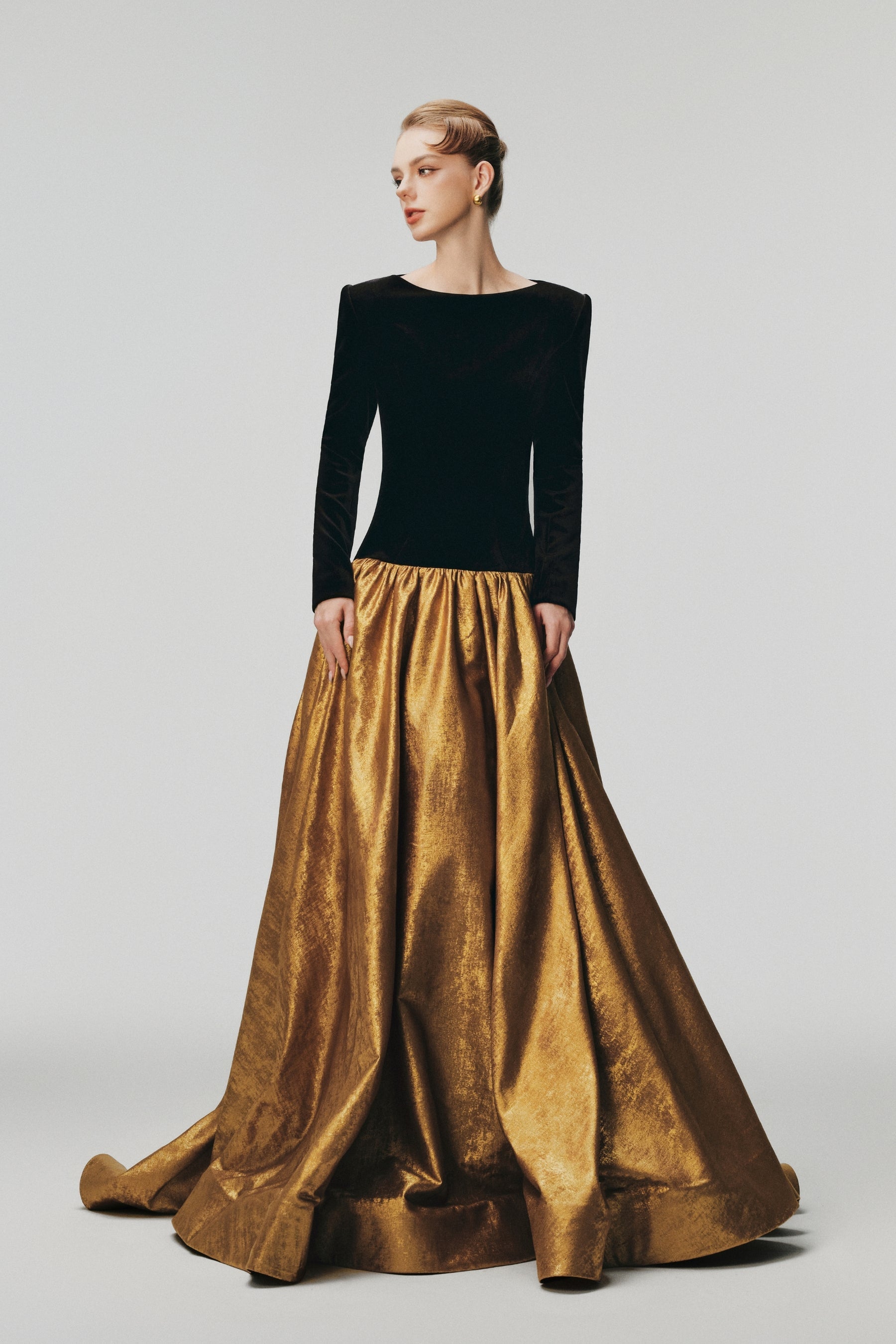 Clare Long Sleeve Contrast Gown