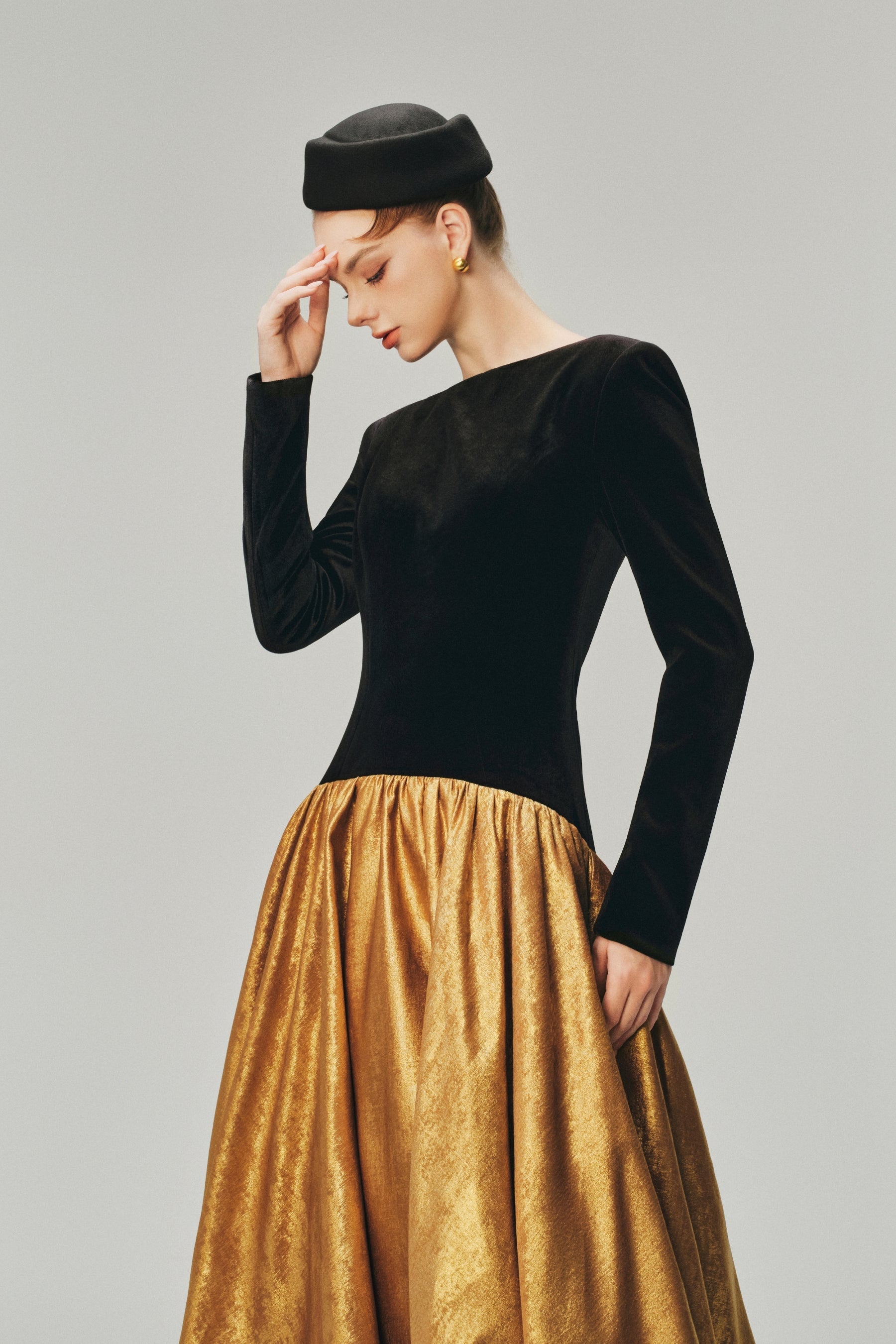 Clare Long Sleeve Contrast Gown